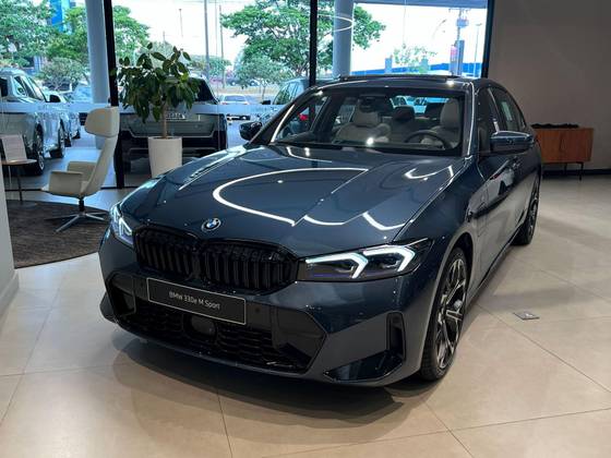 BMW 330e 2.0 16V TURBO HÍBRIDO M SPORT AUTOMÁTICO
